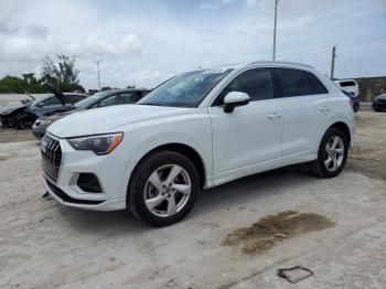  Salvage Audi Q3