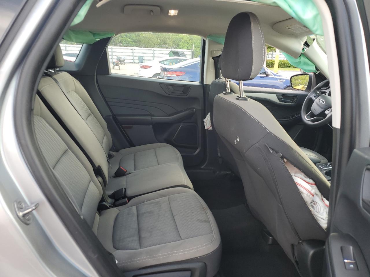 Ford Escape S Image 8