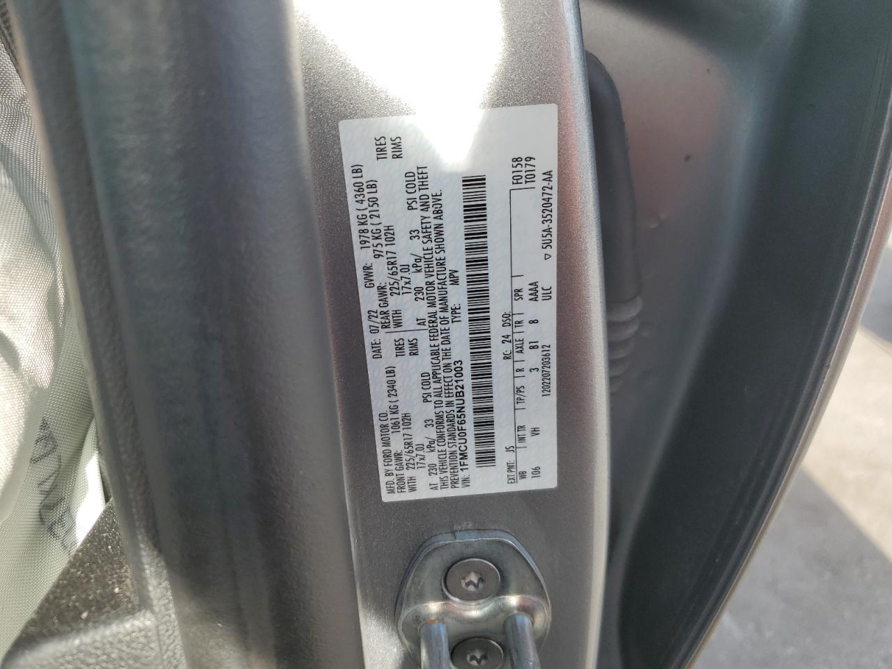 Ford Escape S Image 10