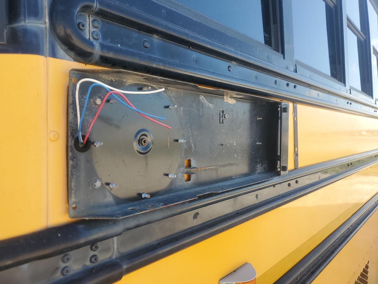 Freightliner Saf-t-line B2b Image 10