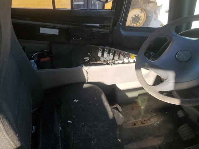 Freightliner Saf-t-line B2b Image 9