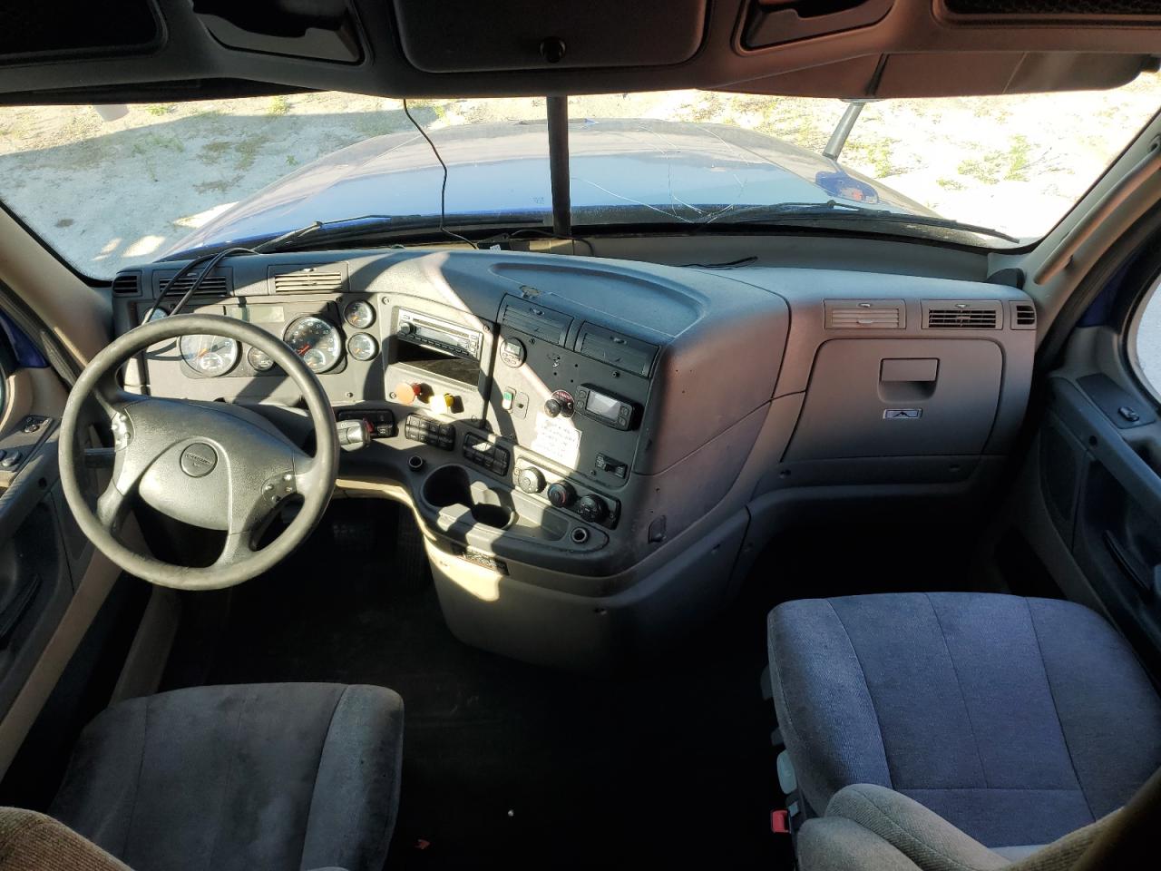 Freightliner Cascadia 1 Image 10