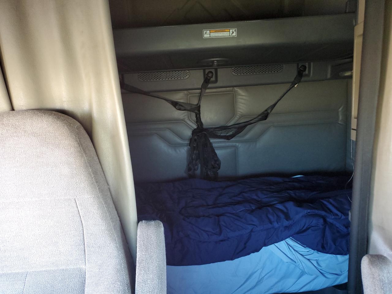 Freightliner Cascadia 1 Image 3