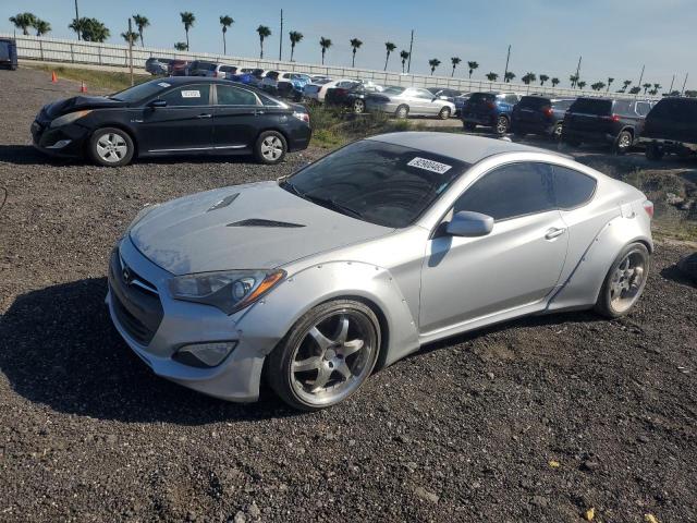  Salvage Hyundai Genesis
