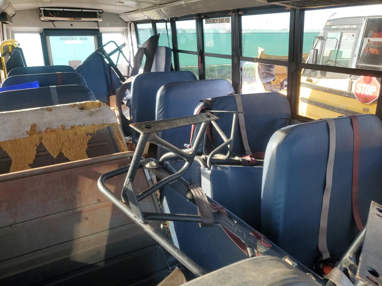 Freightliner Saf-t-line B2b Image 4