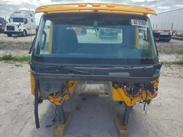 International Lt625 Image 6