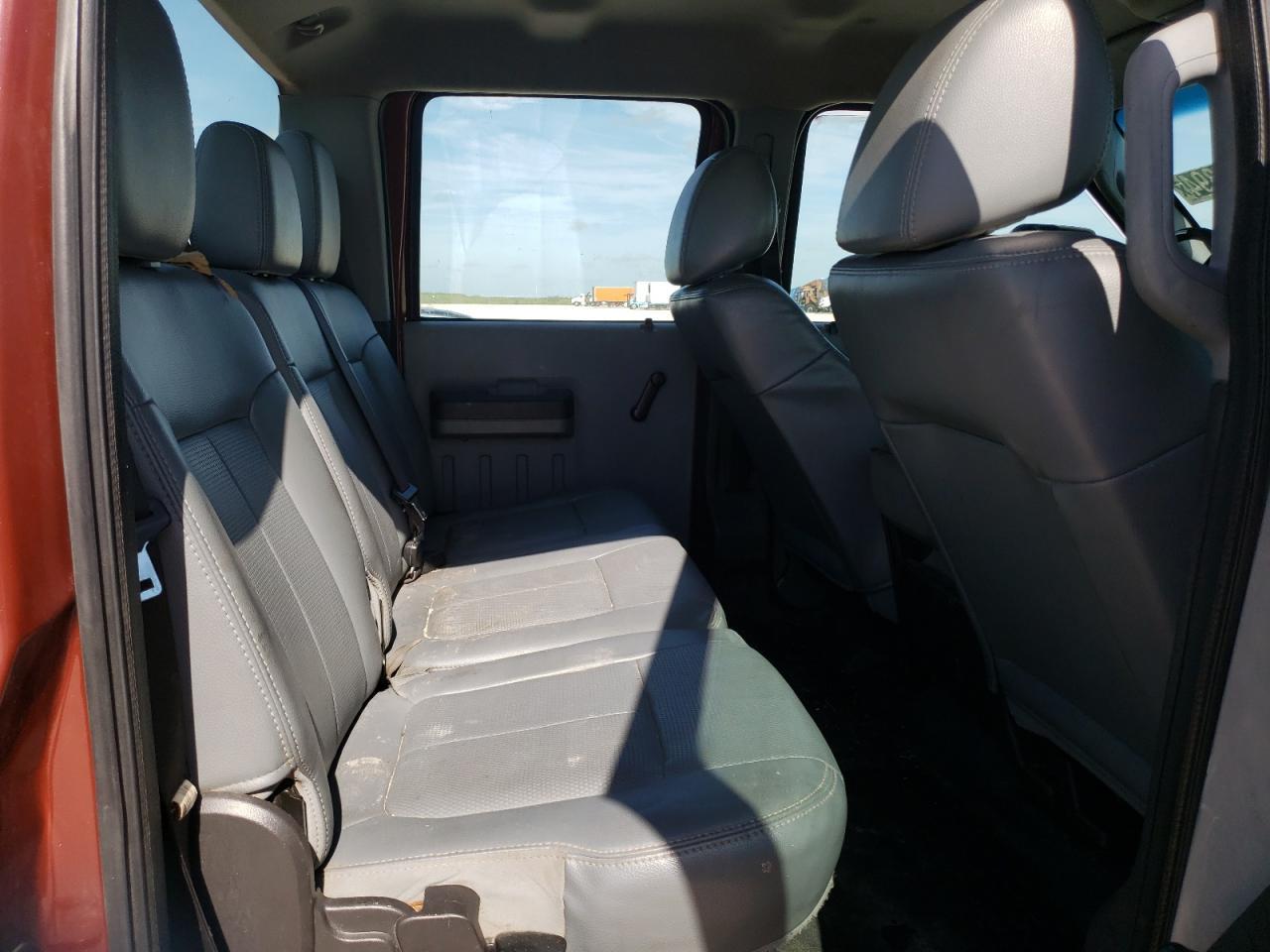 Ford F-350 Super Duty Image 10