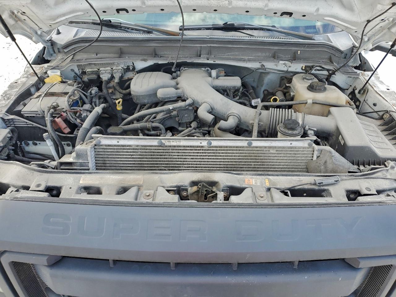 Ford F-450 Super Duty Image 10