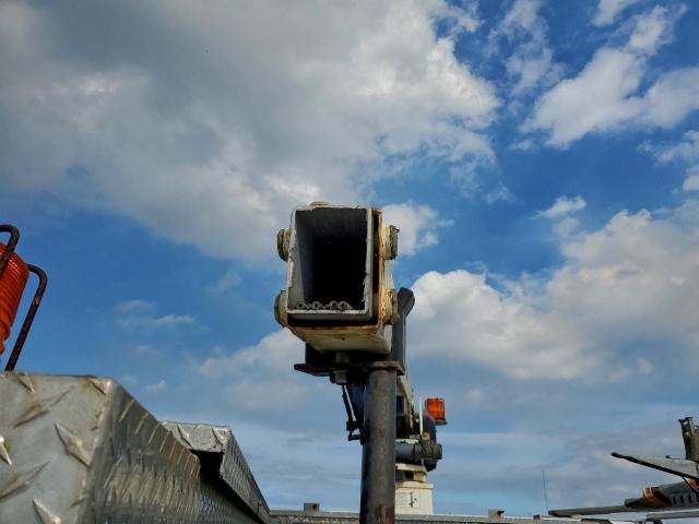 Ford F-450 Super Duty Image 7