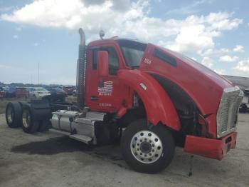  Salvage Kenworth Constructi