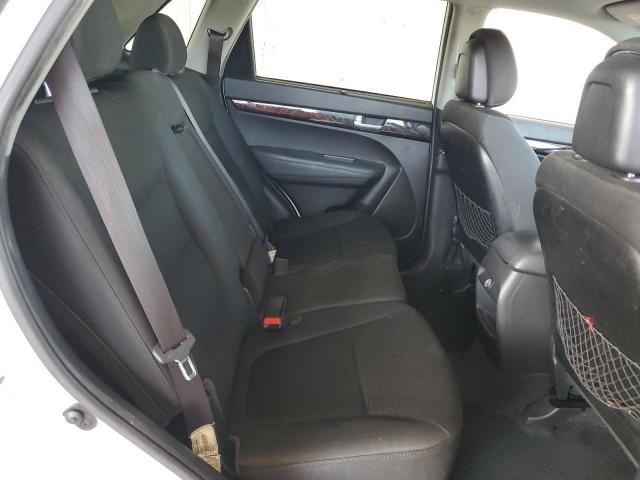 Kia Sorento Lx Image 11