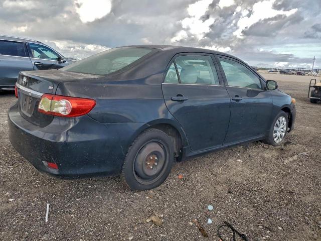 Toyota Corolla Base Image 3