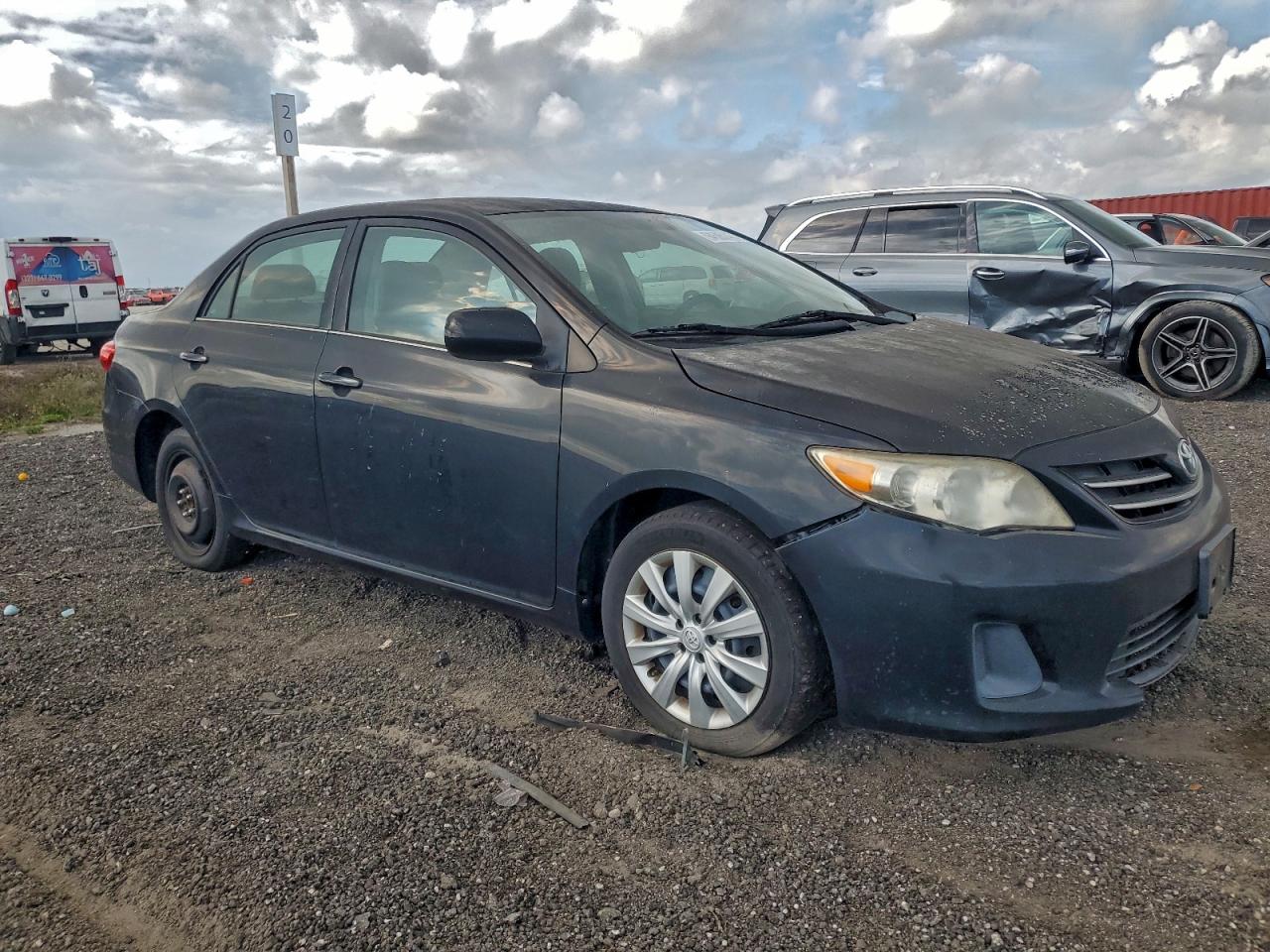 Toyota Corolla Base Image 4