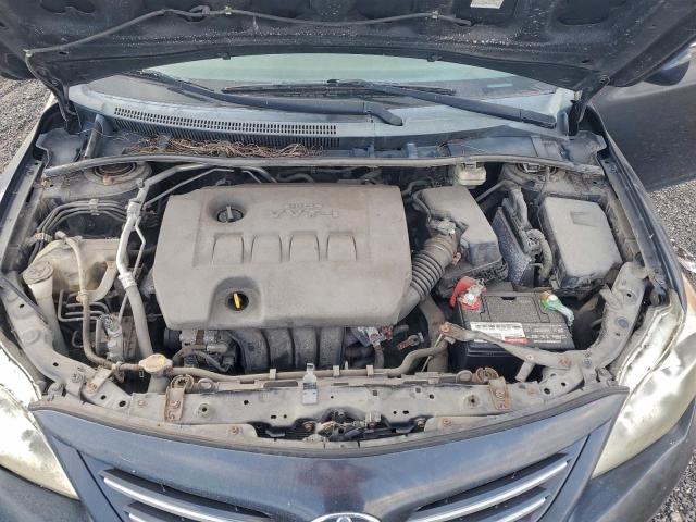 Toyota Corolla Base Image 6