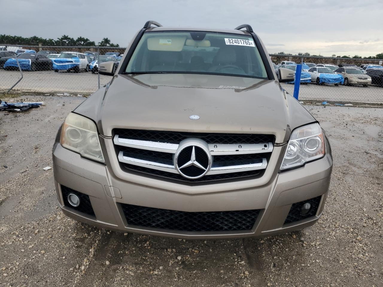Mercedes-Benz GLK 350 Image 8