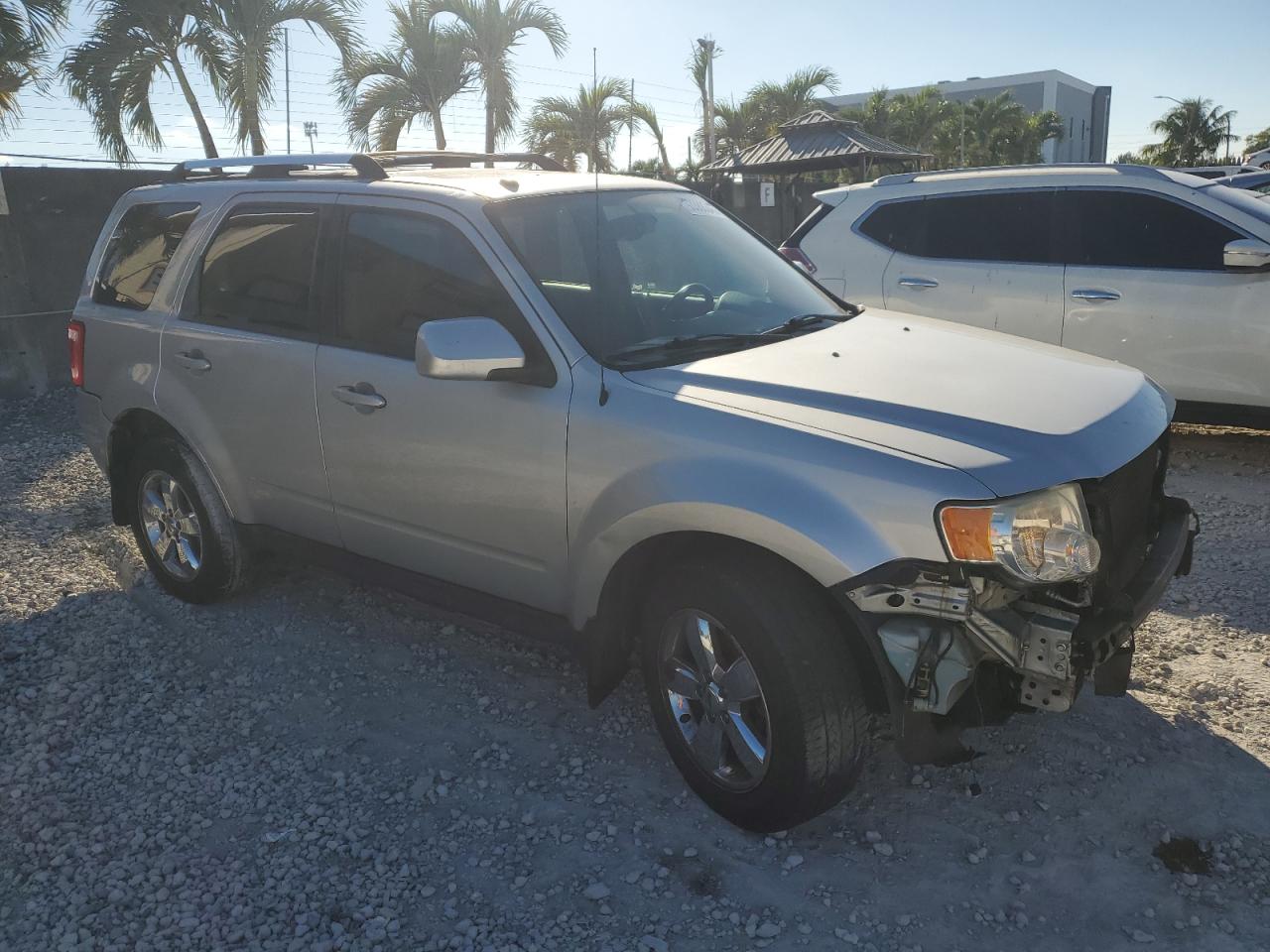 Ford Escape Limited Image 7