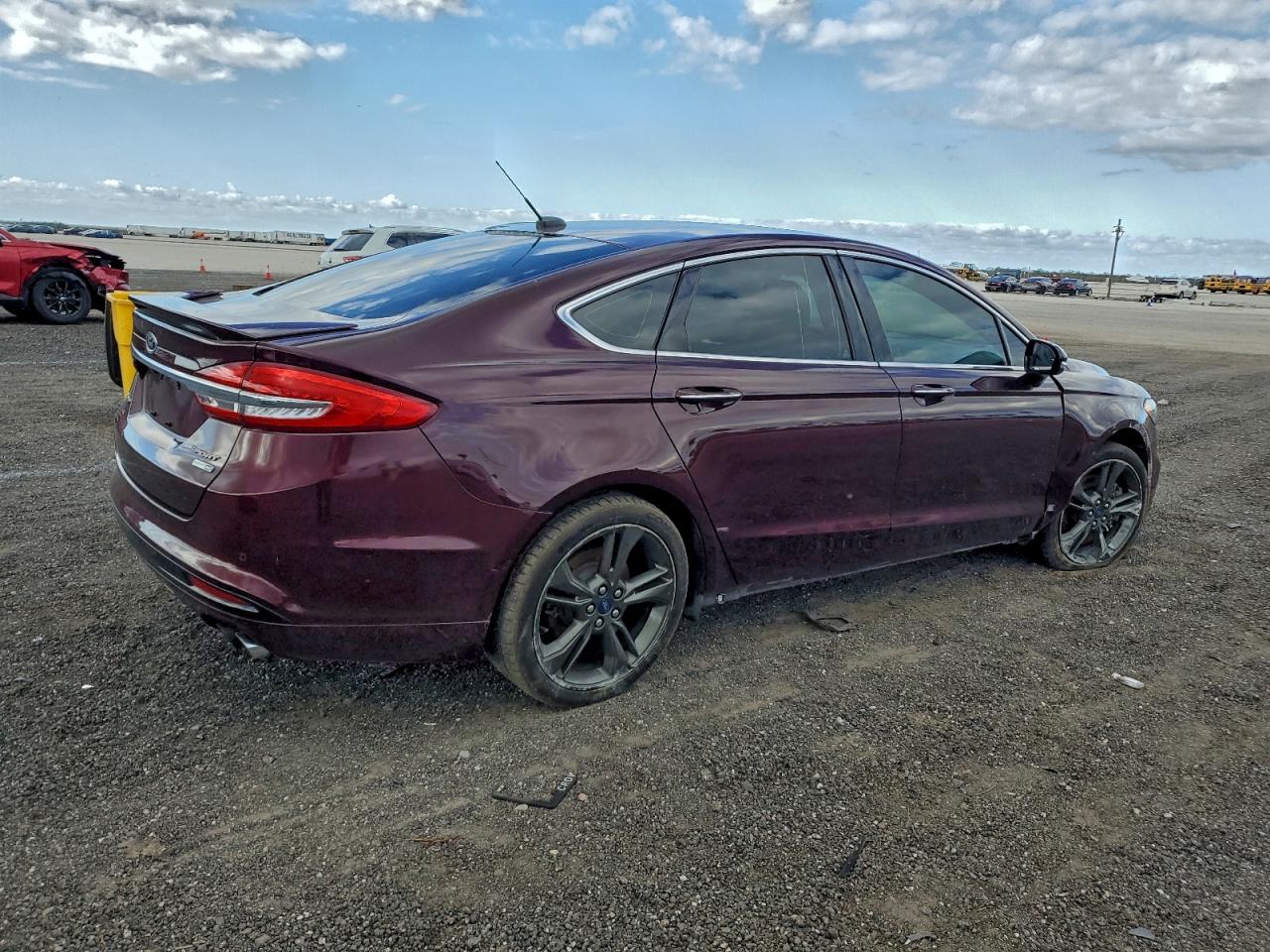 Ford Fusion Sport Image 3