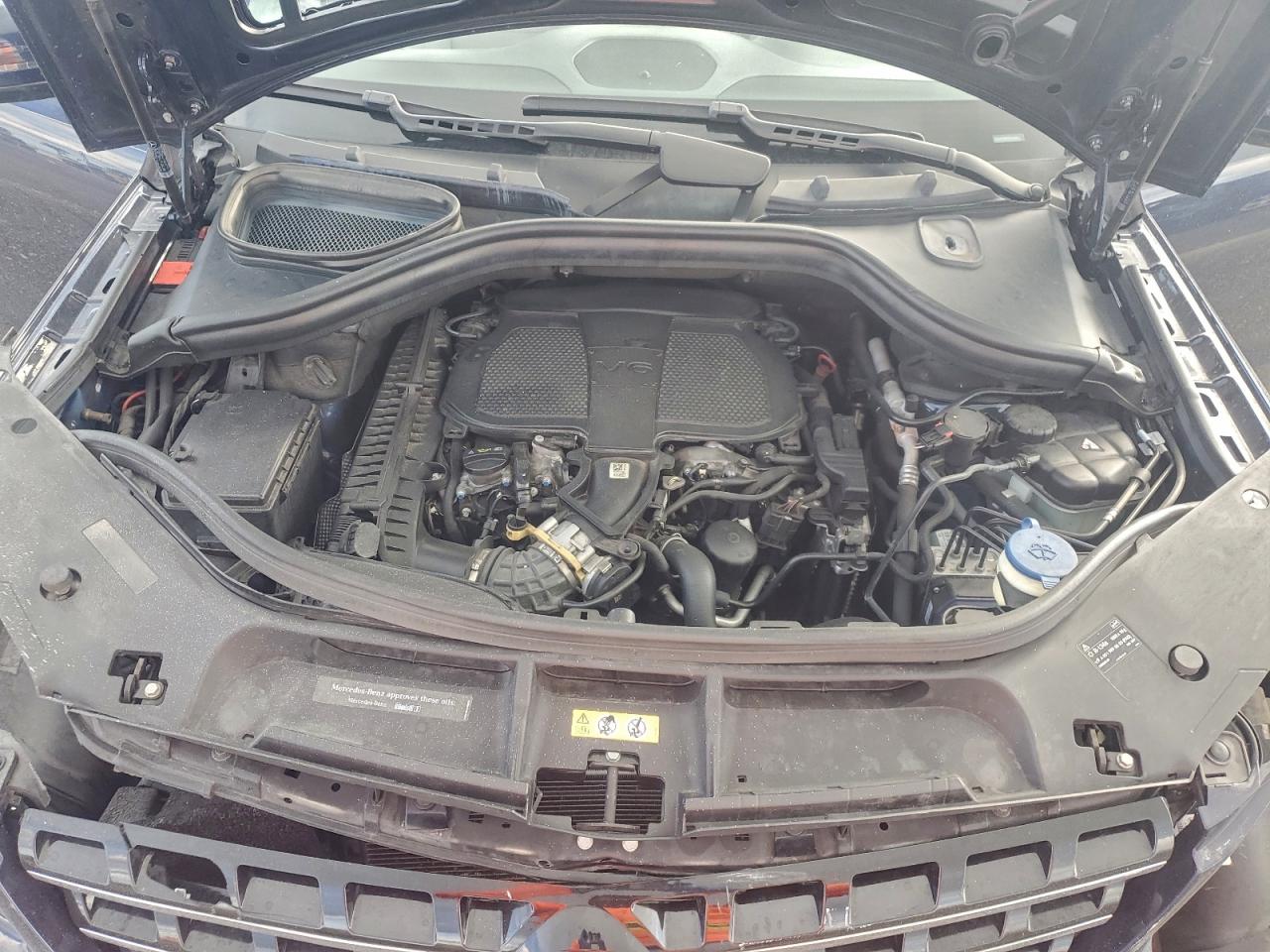 Mercedes-Benz M-Class 350 Image 9