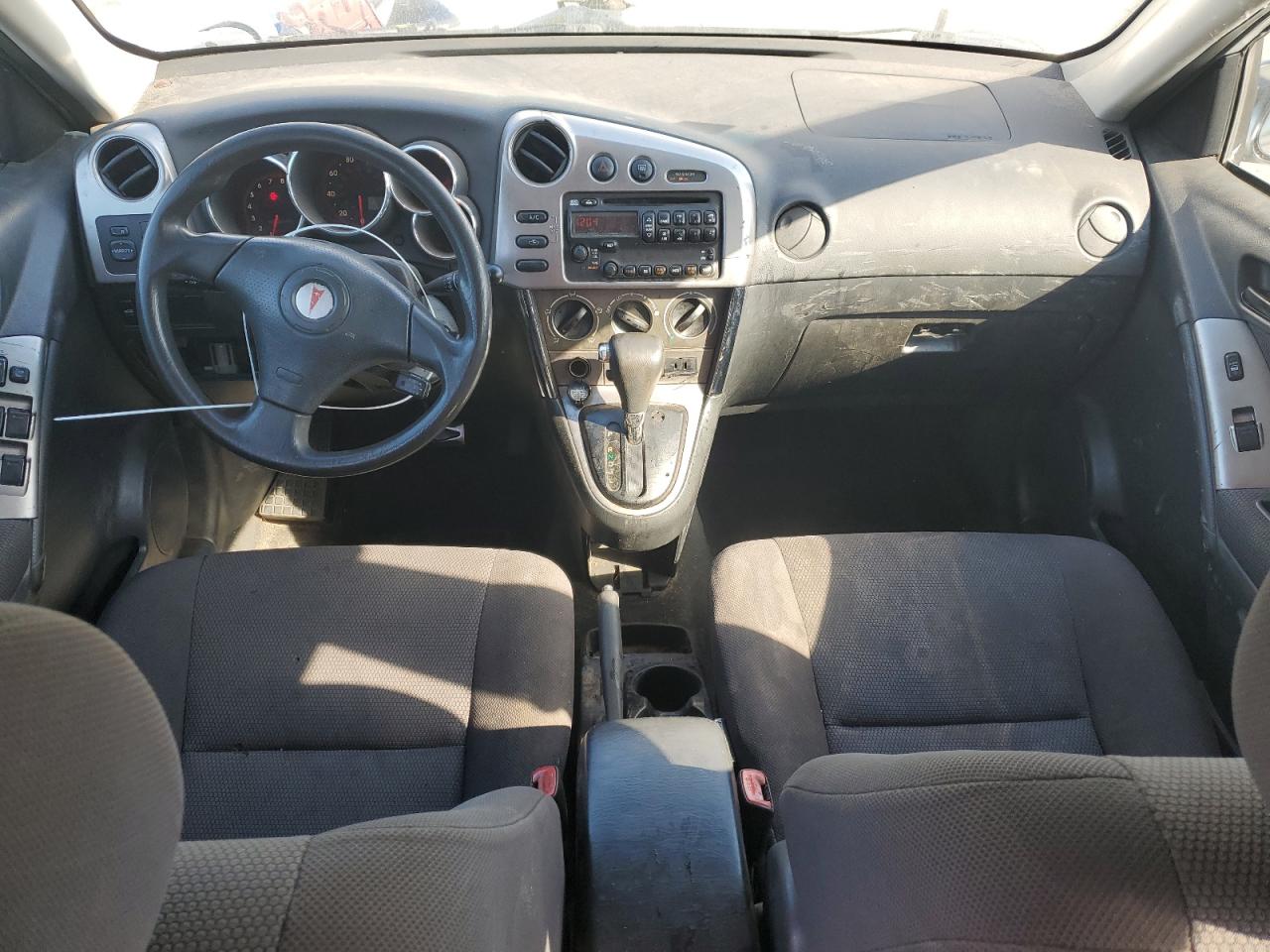 Pontiac Vibe Image 7