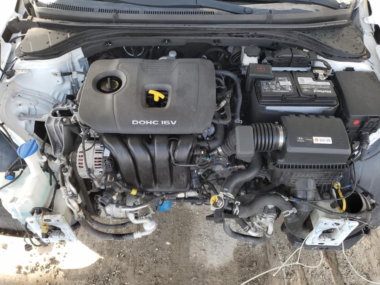 Hyundai ELANTRA Sel Image 10