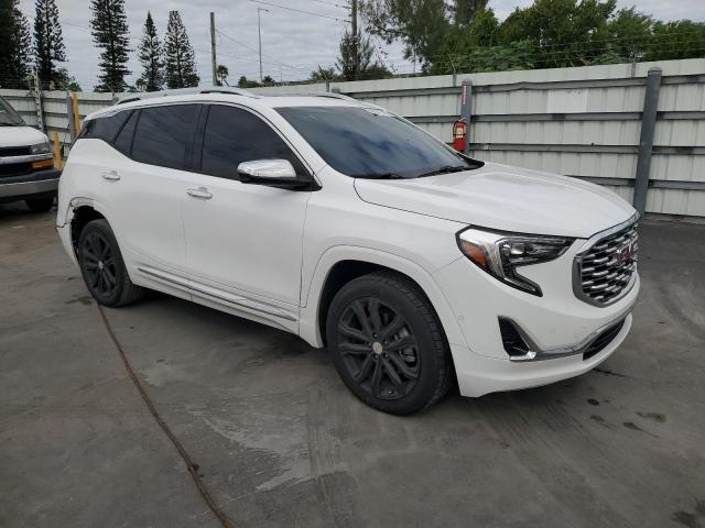 GMC Terrain Denali Image 4