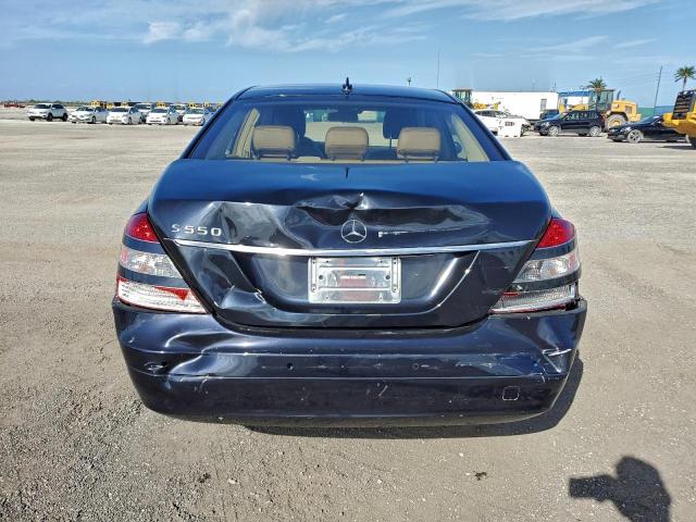 Mercedes-Benz S-Class 550 Image 6