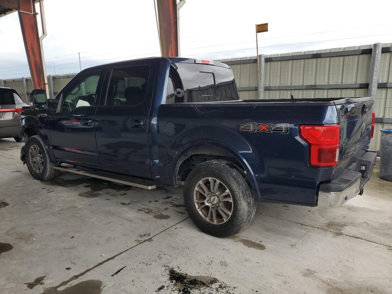 Ford F-150 Supercrew Image 4