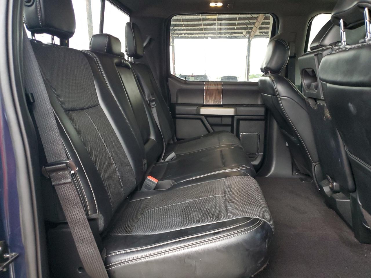 Ford F-150 Supercrew Image 11