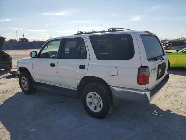 Toyota 4Runner Image 3