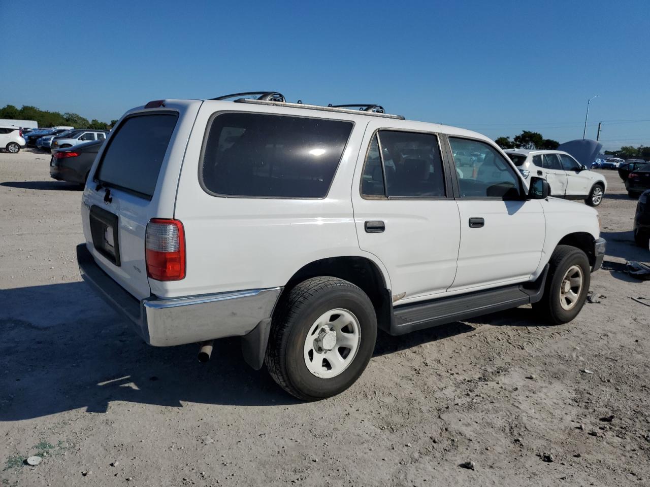 Toyota 4Runner Image 2