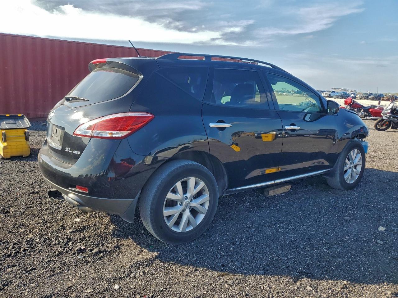 Nissan Murano S Image 12