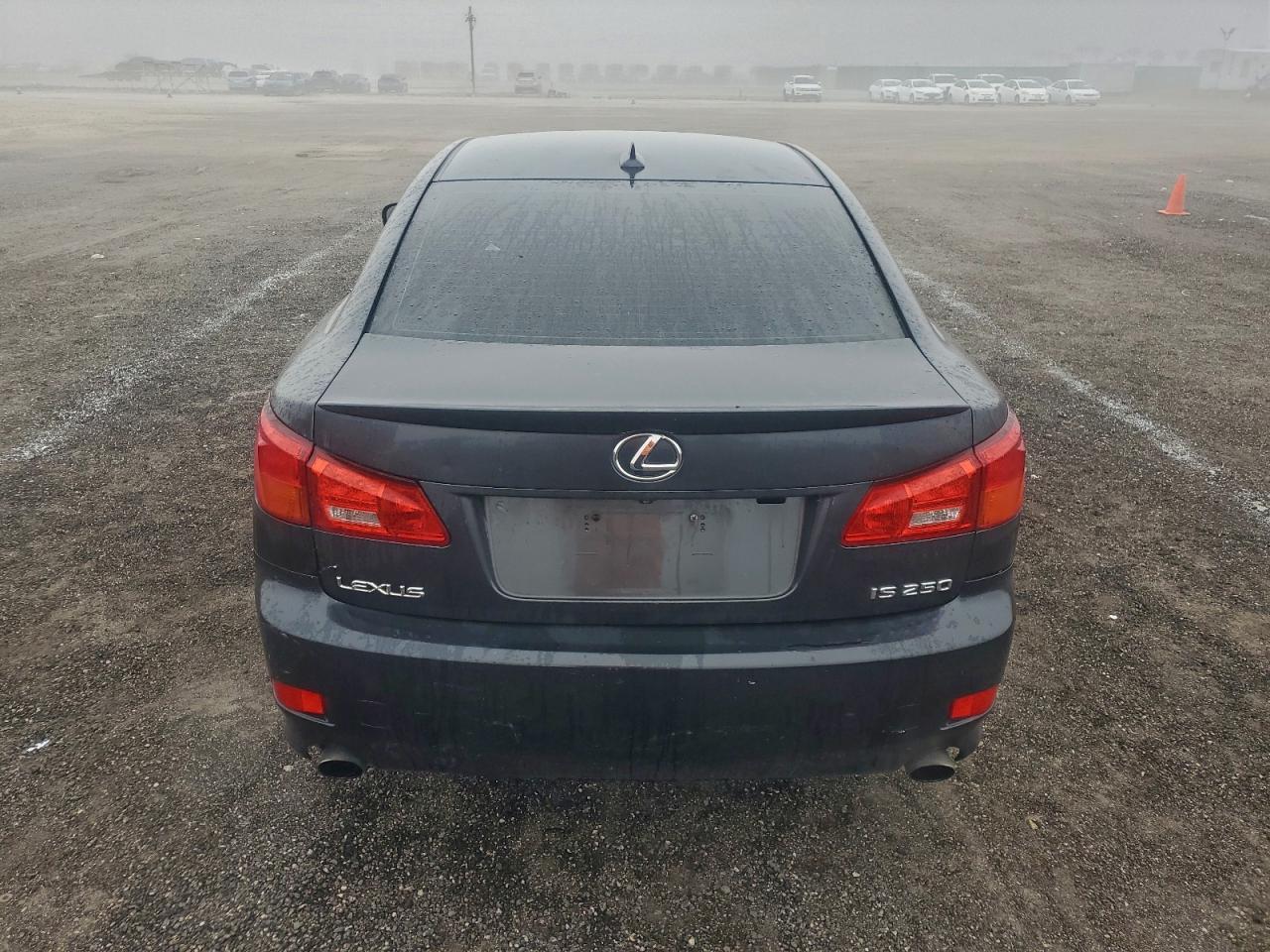 Lexus Is 250 Image 9