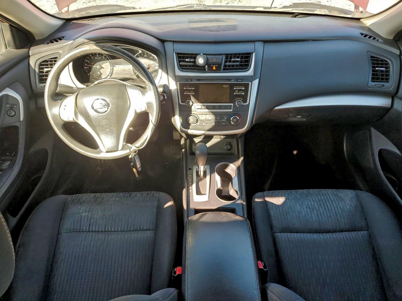 Nissan Altima 2.5 Image 3