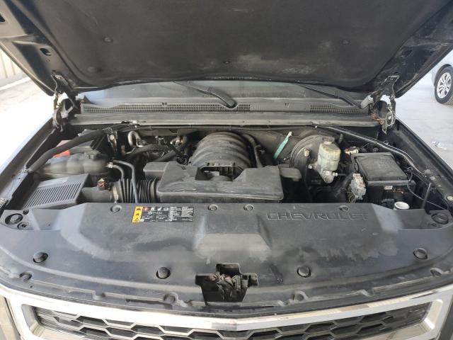 Chevrolet Suburban C1500 Ls Image 13