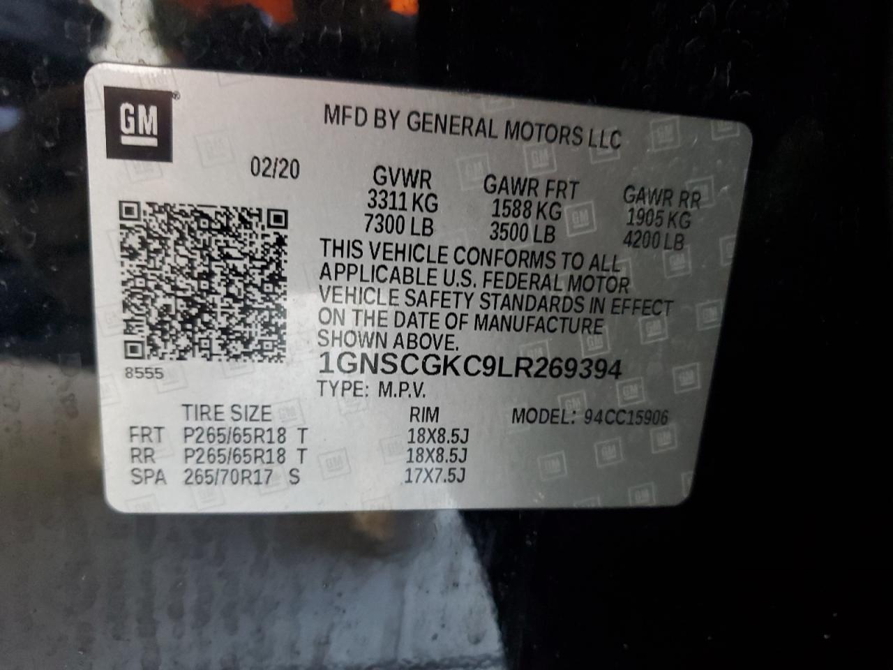 Chevrolet Suburban C1500 Ls Image 11