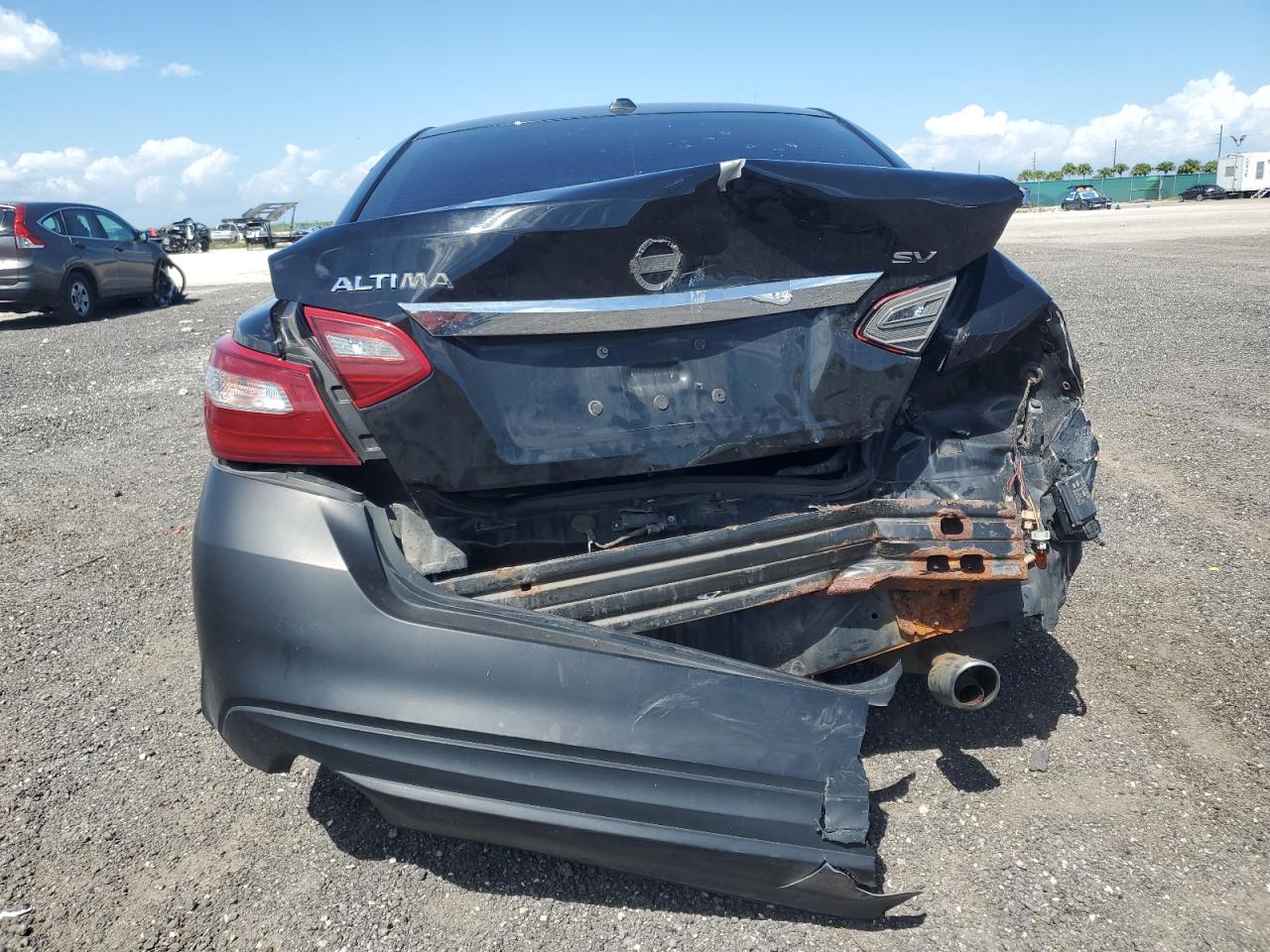 Nissan Altima 2.5 Image 11