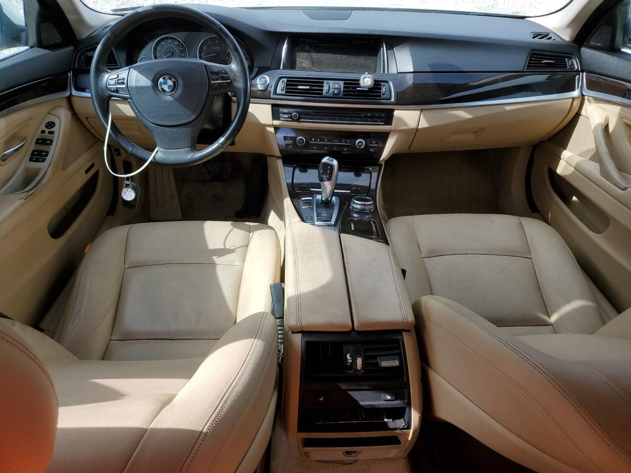 BMW 5 Series I Image 3