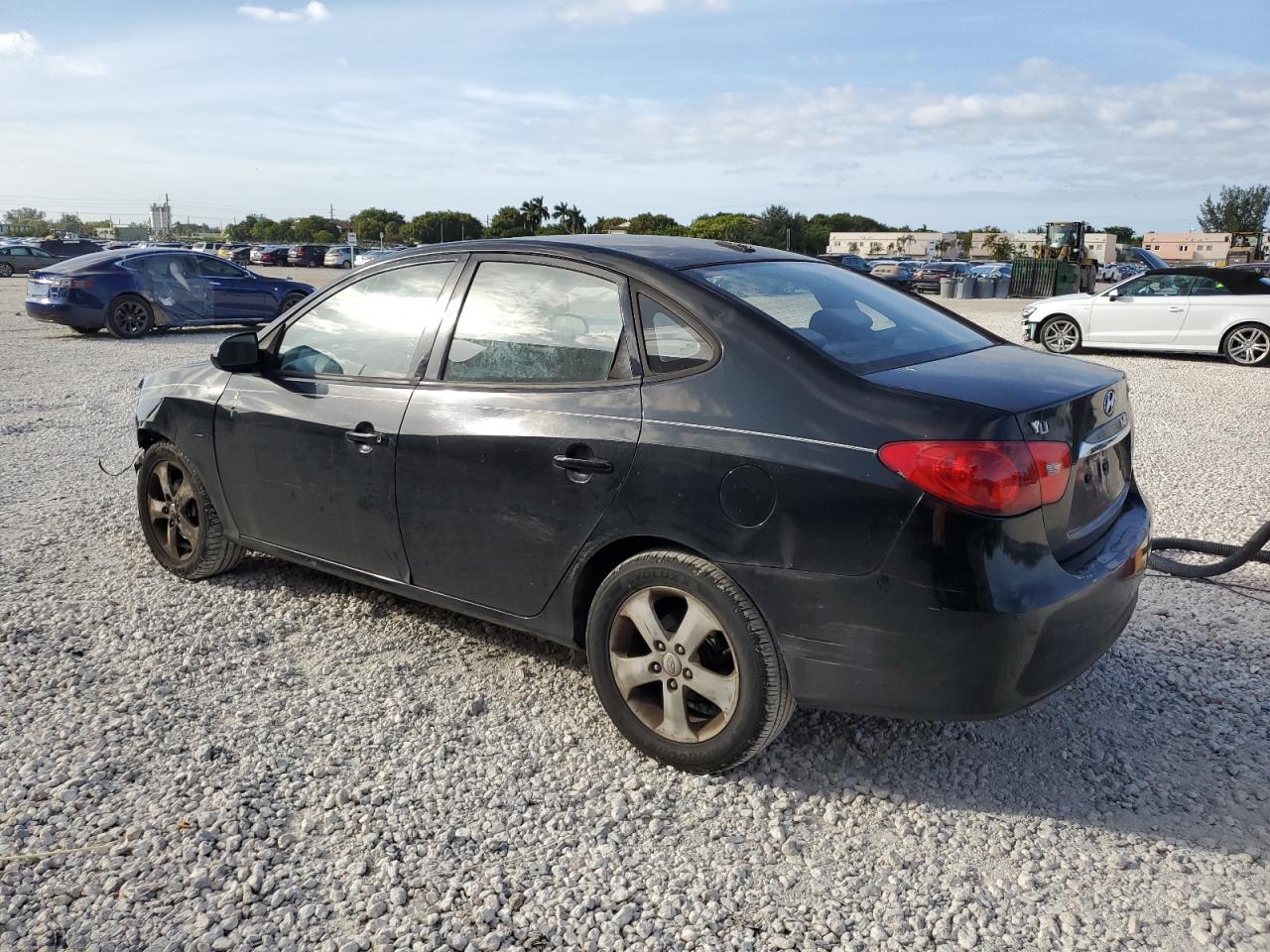 Hyundai ELANTRA Blue Image 8