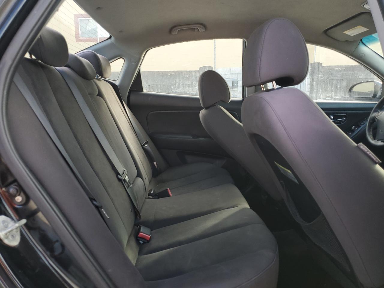 Hyundai ELANTRA Blue Image 5