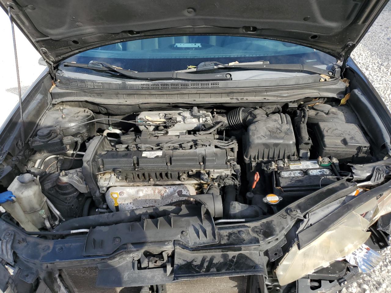 Hyundai ELANTRA Blue Image 3