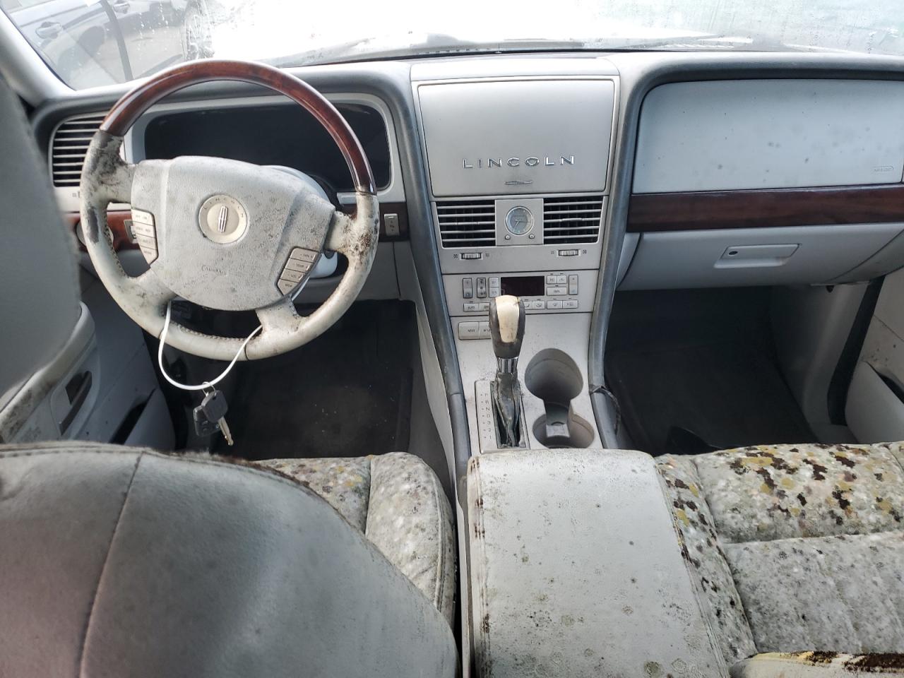 Lincoln Aviator Image 5