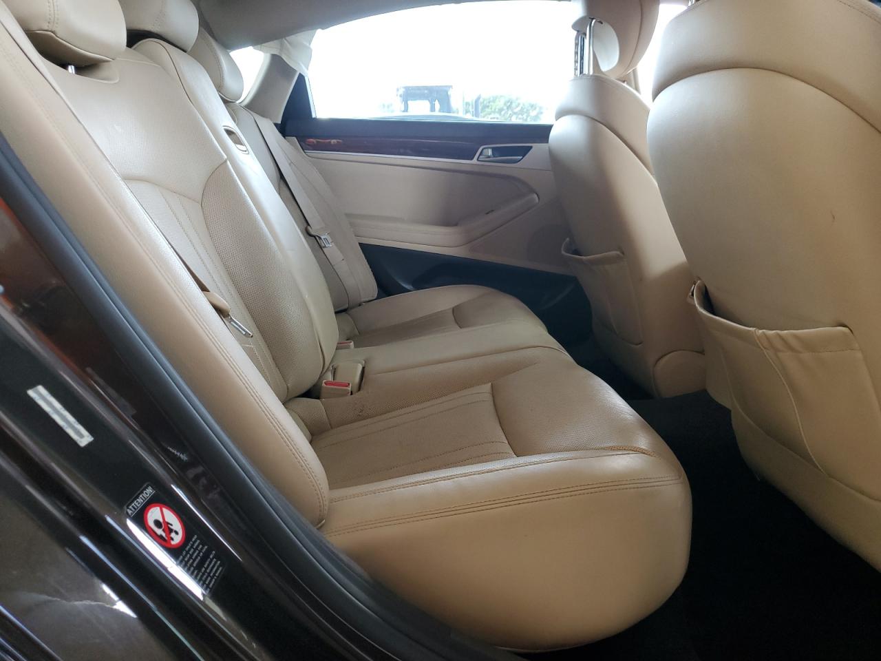 Hyundai Genesis 3.8l Image 10