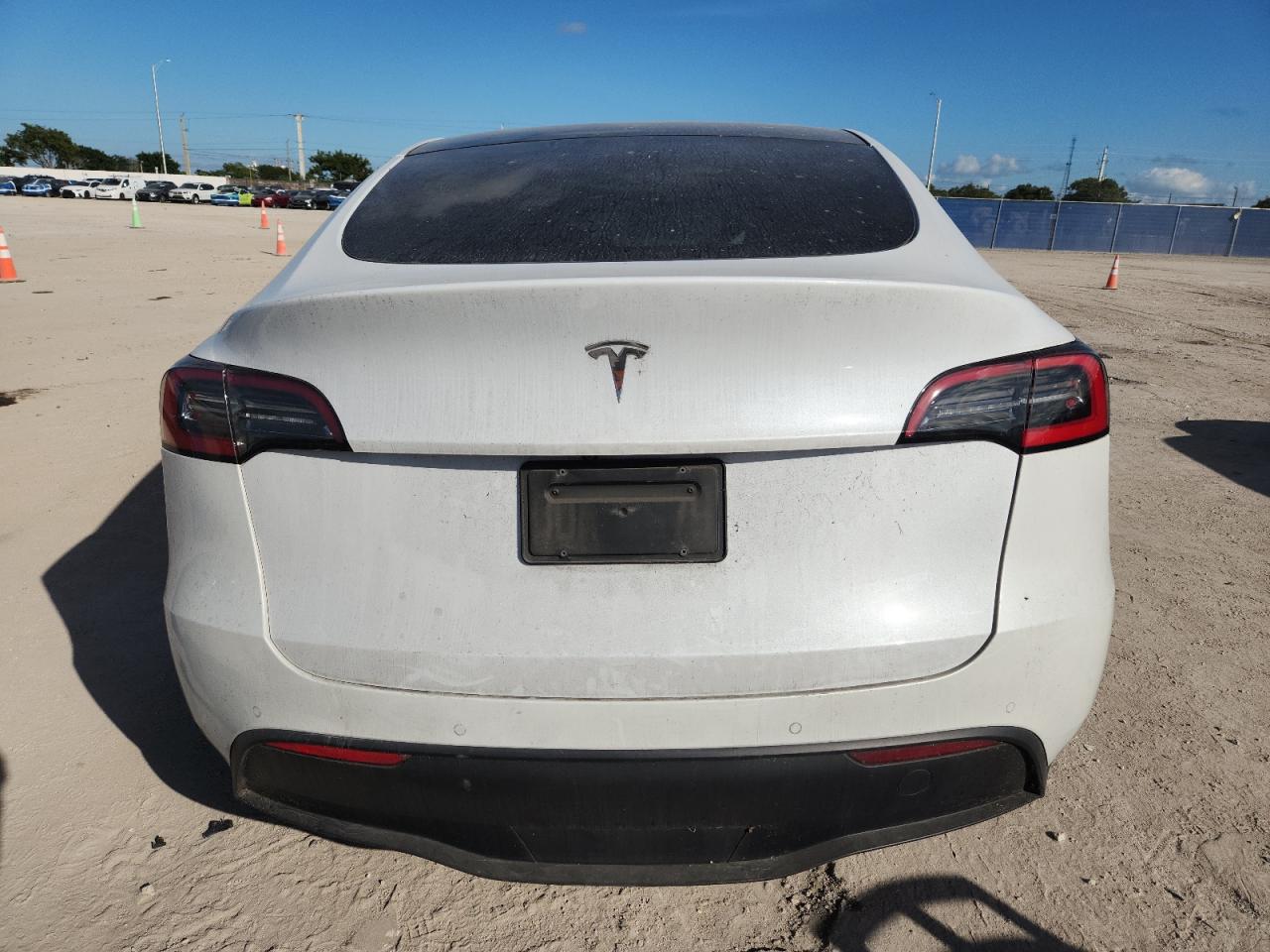Tesla Model Y Image 12