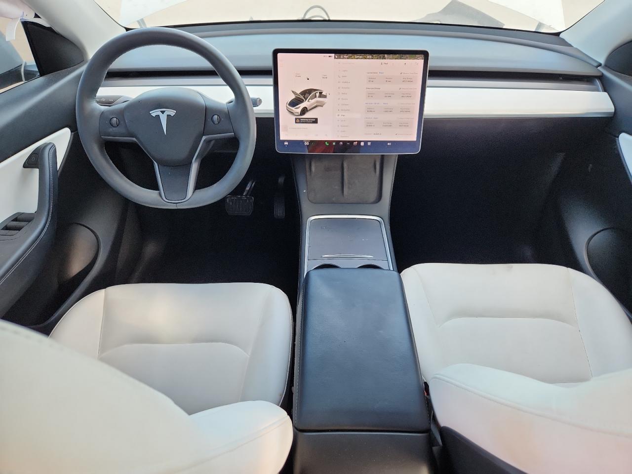 Tesla Model Y Image 7