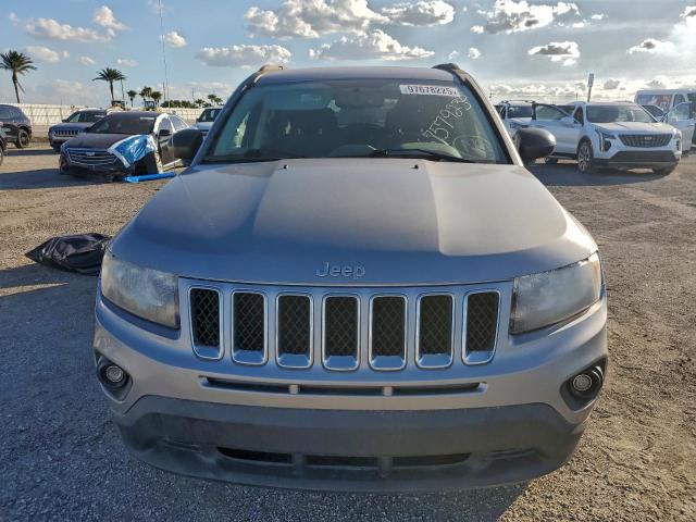 Jeep Compass Sport Image 10