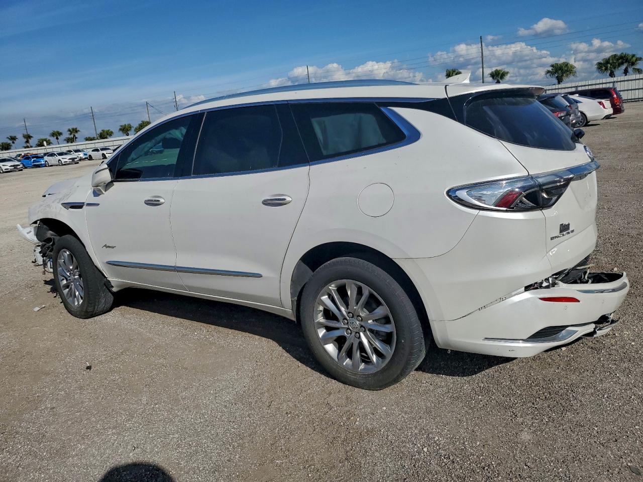 Buick Enclave Avenir Image 5