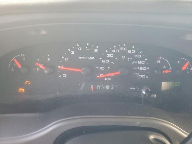 Ford Econoline E450 Super Duty Cutaway Van Image 9