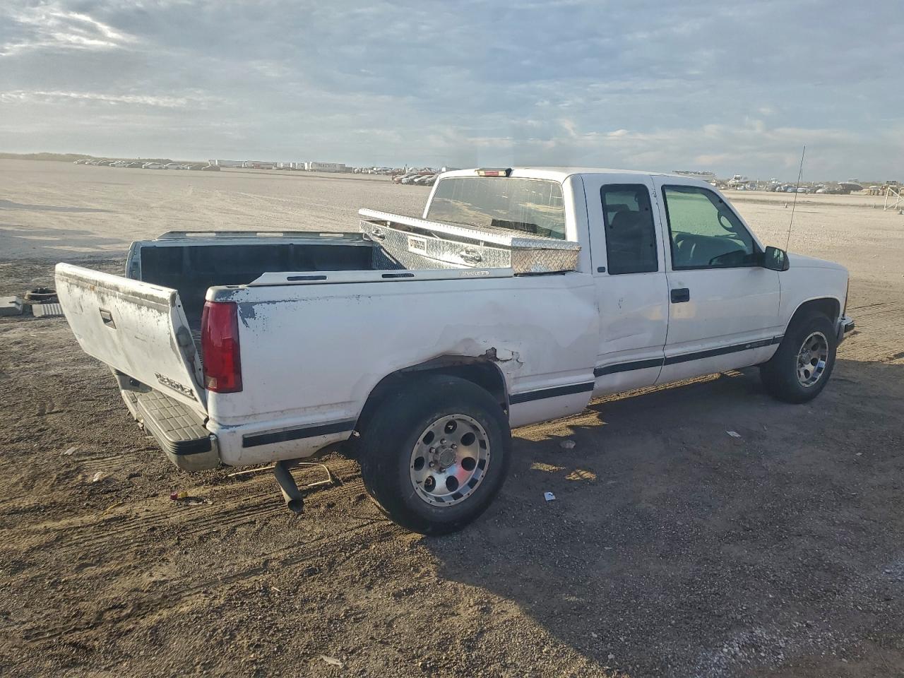 Chevrolet Gmt C1500 Image 3